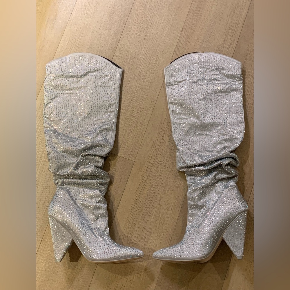 Boots woman size 7.0